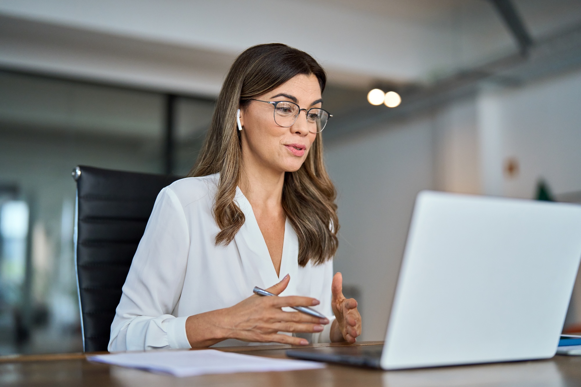 EY-Studie zu Konzernen - Jobs fallen weg EY-Studie zu Konzernen - Jobs fallen weg